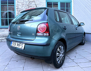 VOLKSWAGEN POLO / FACELIFT / TÜV 12.2025 (3 foto / 15)