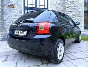 TOYOTA COROLLA / BENSIIN / AVARIIVABA / ÜV 02.2026 (3 foto / 15)