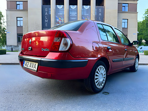 RENAULT THALIA / 1 OMANIK / AVARIIVABA / ÜV 04.2026 (3 foto / 15)