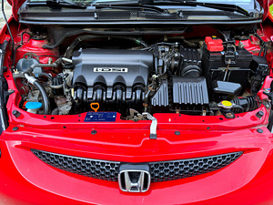 HONDA JAZZ / AUTOMAAT / REGTASU MAKSTUD / ÜV 03.2026 (6 foto / 15)