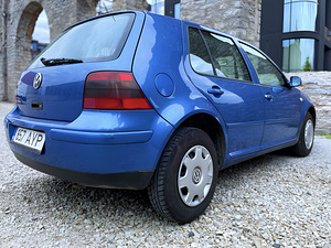 VOLKSWAGEN GOLF 4 / БЕНЗИН / A/C (3 фото из 15)
