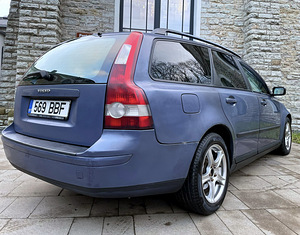 VOLVO V50 / AUTOMAAT / AVARIIVABA / ÜV 06.2026 (3 foto / 15)