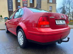 VOLKSWAGEN BORA / VELUURPOLSTER / ÜV 08.2026 (4 foto / 15)