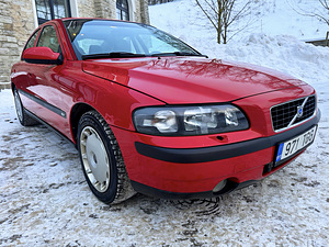 VOLVO S60 / AUTOMAAT / TÜV 05.2026 (2 foto / 15)