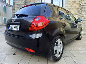 KIA CEED / AUTOMAAT / REG. MAKSTUD (3 foto / 15)