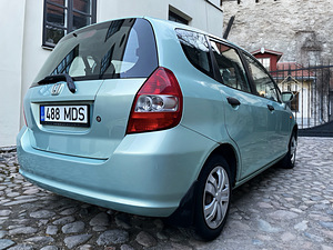 HONDA JAZZ / AUTOMAAT / AVARIIVABA / ÜV 10.2026 (3 foto / 15)