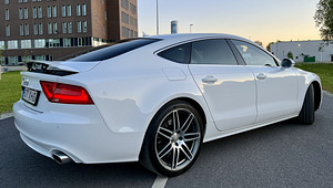 Audi A7 3.0 180kW (15 foto / 15)