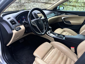 Opel Insignia 2014 143kw 4x4 (3 foto / 7)