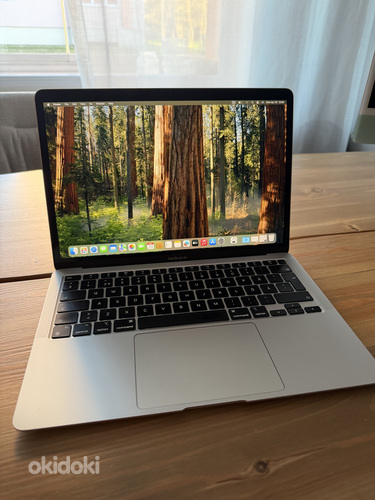MacBook Air M1 2021 / 8GB / 512GB