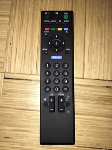 Teler Sony Bravia, 40" = 102 cm (8 foto / 9)