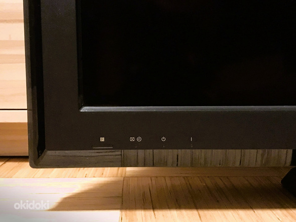 Телевизор Sony Bravia, 40" = 102 см (фото #2)