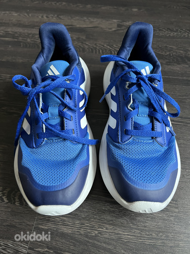 Adidas, suurus 36 2/3