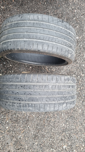 235/35/19 suverehvid