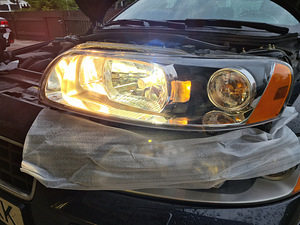 Taastatud FL Xenon tuled S60 / V70 / XC70 (2 foto / 5)