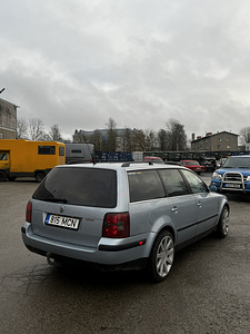 M/V Volkswagen Passat 4motion 1.9 (4 foto / 11)