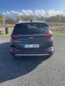 Kia Sportage (11 foto / 14)