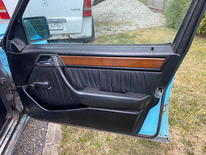 Varuosadena mersu W124 (5 foto / 10)