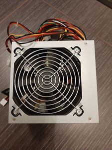Lauaarvuti toiteplokk 400w, töökorras (3 foto / 3)
