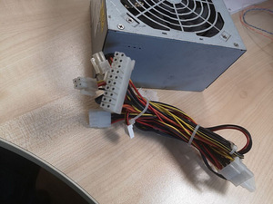 Töökorras lauaarvuti toiteplokk 350w, vaikne (2 foto / 4)