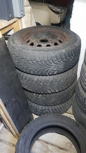 Müüa BMW originaal plekkveljed 5x120 R15 koos MS rehvidega