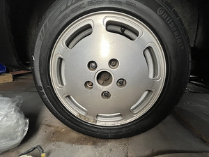 Porsche 16" 944 928 968 Диски и шины 94436211500 (4 фото из 4)