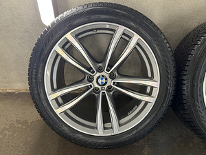BMW Style 647M g11 245/45R19 M+S (2 foto / 9)