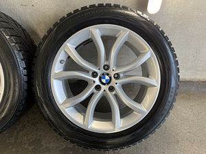 BMW Style 594 F15/F16 255/50R19 M+S (5 foto / 10)
