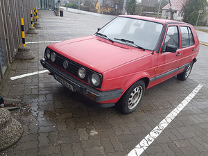 Volkswagen Golf 2 (1 foto / 6)