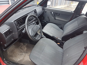 Volkswagen Golf 2 (6 foto / 6)