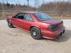 Pontiac Grand Prix 1989a. (4 foto / 7)