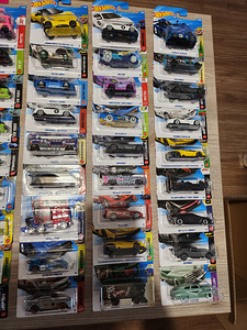 Hot wheels avatud ja avamata mudelid (7 foto / 10)