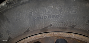 Chrysler grand voyager 2007 / Michelin 215/65 R16 (4tk) (5 foto / 5)