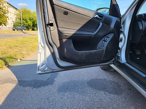 Mercedes-Benz c200 (9 foto / 14)