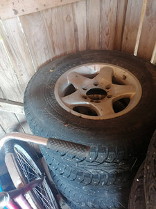 Ford Ranger veljed koos talverehvidega (2 foto / 3)
