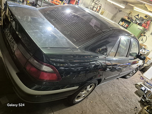 Mazda 626 B+LPG (6 foto / 7)
