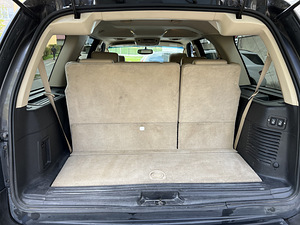 Lincoln Navigator (9 foto / 15)