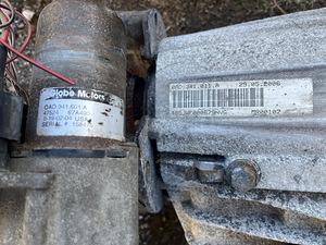Volkswagen Touaregi vahekastid jms (2 foto / 2)