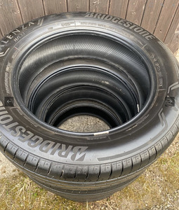 Bridgestone Alenza (5 foto / 6)