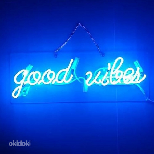 liQi Blue Неоновые настенные вывески «Good Vibes»