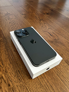 iPhone 15 Pro, Black Titanium, 128GB (2 foto / 4)