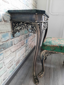 Гарнитур антиквар (3 фото из 10)