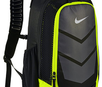 Nike VAPOR SPEED seljakott.