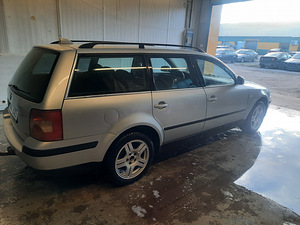 Passat b5.5 1.9 96kw (3 foto / 3)