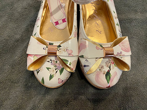 Ted Baker kingad 39 (4 foto / 4)