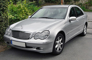 Mercedes w203 (1 foto / 1)