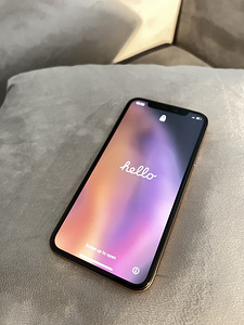 iPhone Xs 64GB (1 foto / 3)