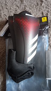 Jälgpalli jalakaitse ADIDAS