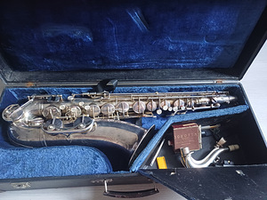 Saxophone Weltklang Tenor (2 foto / 4)