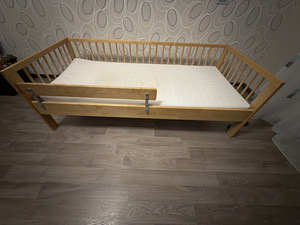 Детская кровать Ikea 160x70 (2 фото из 3)