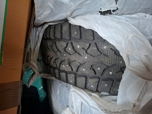 Volvo XC60 valuveljed (8 foto / 9)